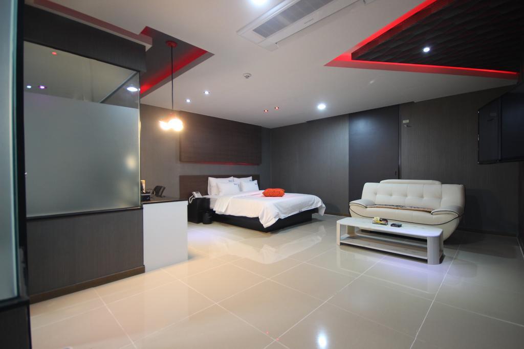 Hotel Well Пусан Екстериор снимка