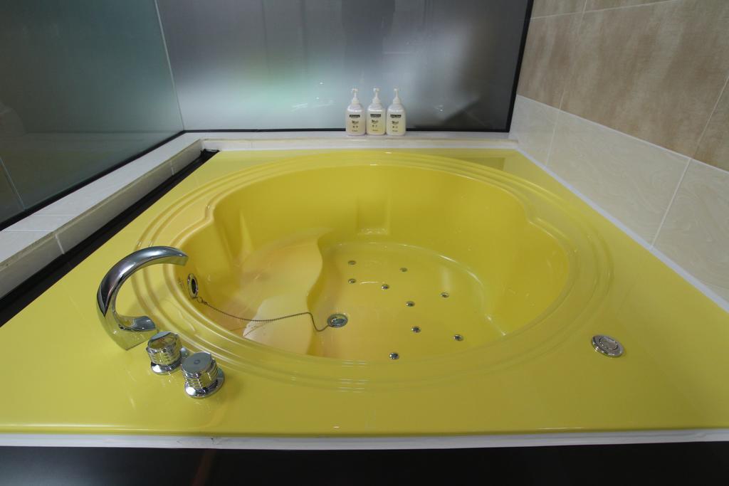 Hotel Well Пусан Екстериор снимка